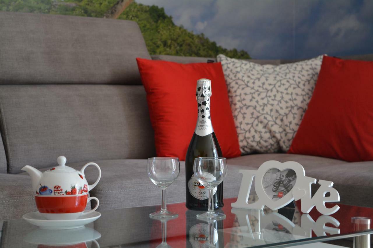 Apartament Ibiza Przy Plazy レバル エクステリア 写真